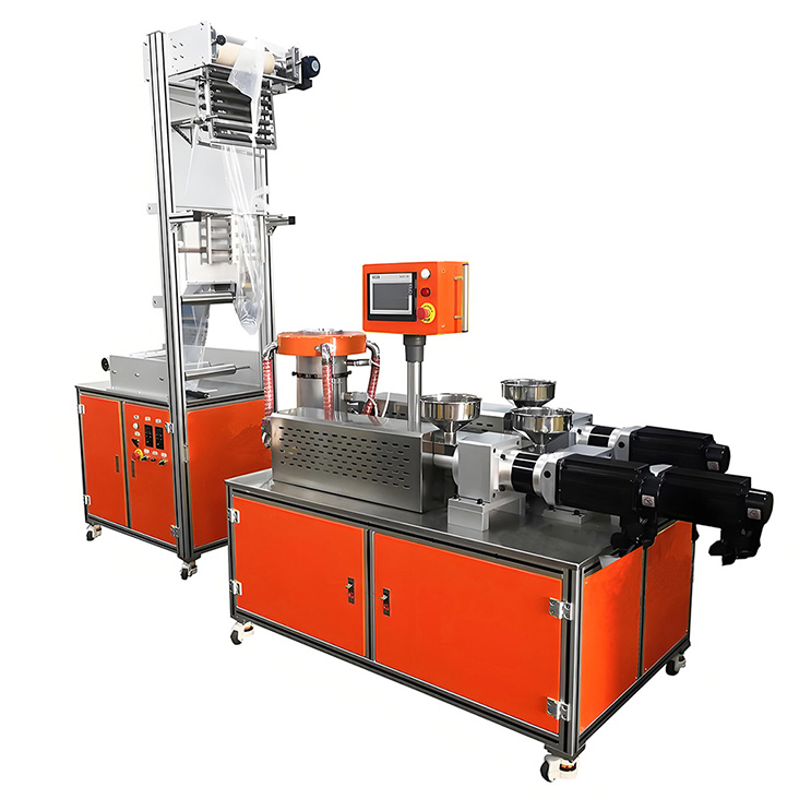 Three layer co extrusion blown film machine