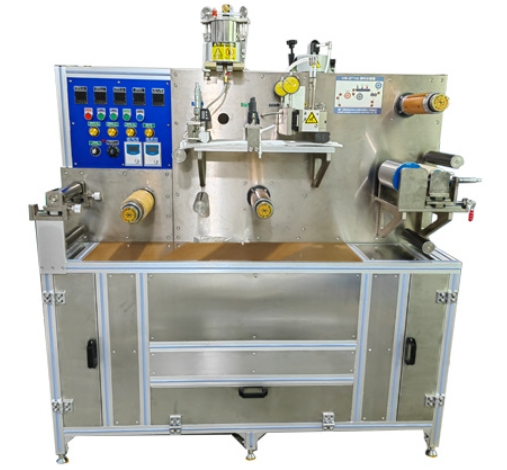 Small laboratory coating machine